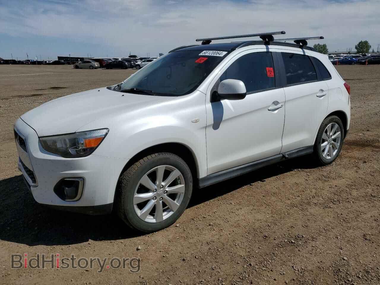 Фотография 4A4AJ4AUXEE607357 - MITSUBISHI OUTLANDER 2014