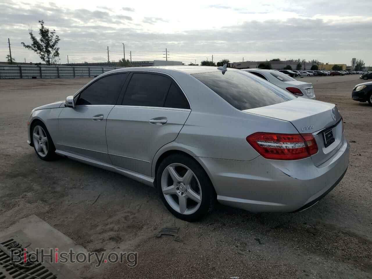 2013 MERCEDES-BENZ E-CLASS - VIN: WDDHF8JB7DA706761 - Фото 2