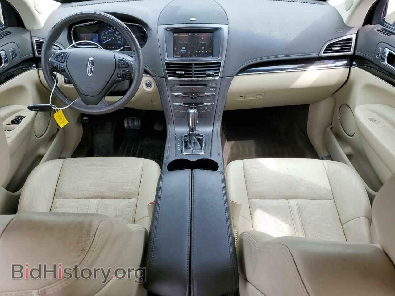 2013 LINCOLN MKT - VIN: 2LMHJ5AT1DBL56709 - Photo 8