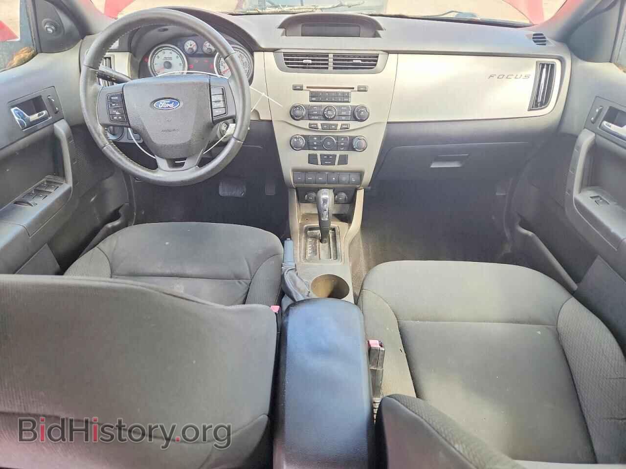 2010 FORD FOCUS - VIN: 1FAHP3GN4AW182999 - Photo 8