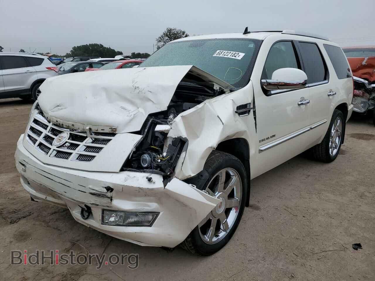 Photo 1GYS4AEF8DR168531 - CADILLAC ESCALADE 2013