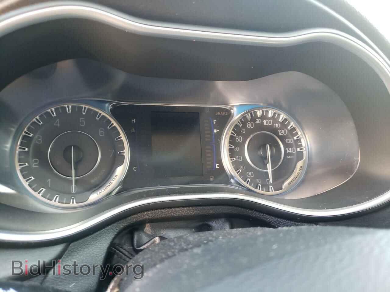 2016 CHRYSLER 200 - VIN: 1C3CCCAB1GN120185 - Фото 9