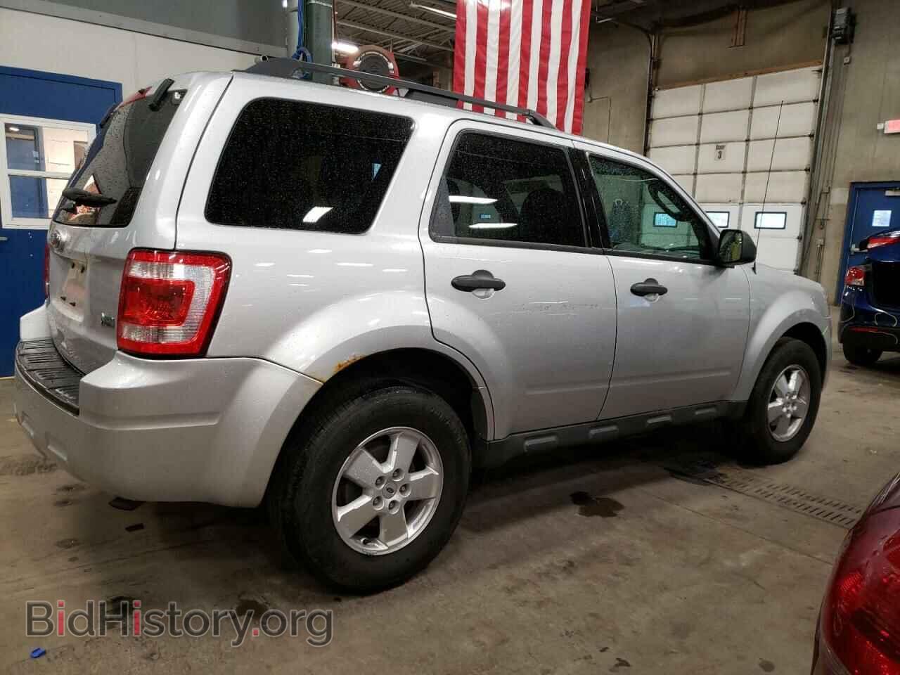2012 FORD ESCAPE - VIN: 1FMCU9DG3CKB92595 - Фото 3