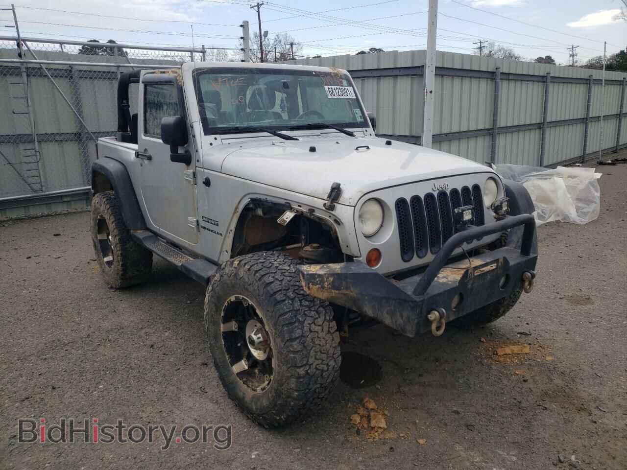 Photo 1J4AA2D15BL510145 - JEEP WRANGLER 2011
