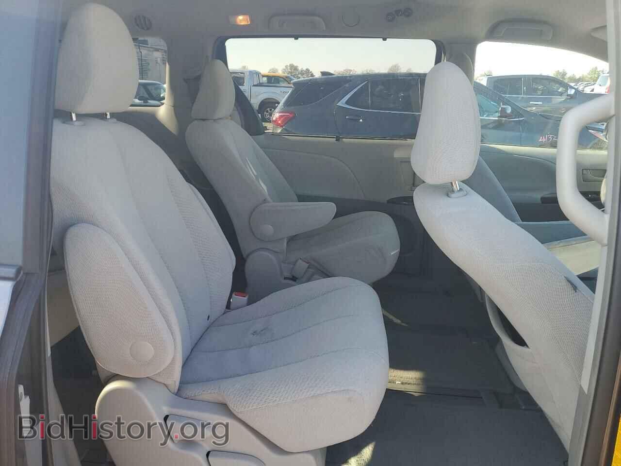 2012 TOYOTA SIENNA - VIN: 5TDJK3DC2CS036228 - Фото 11