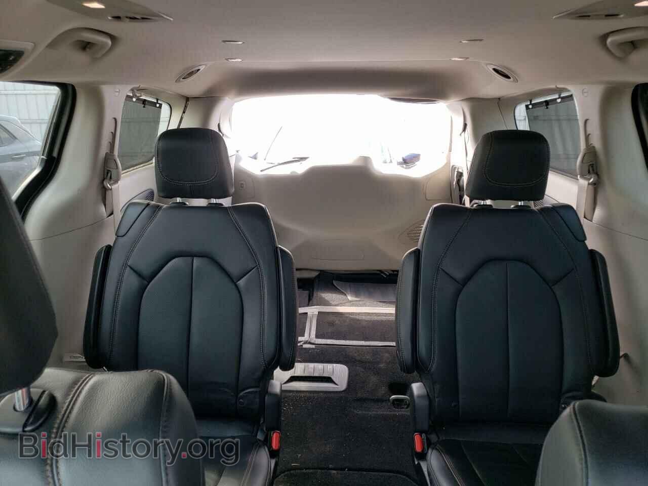 2018 CHRYSLER PACIFICA - VIN: 2C4RC1BG6JR312040 - Фото 10