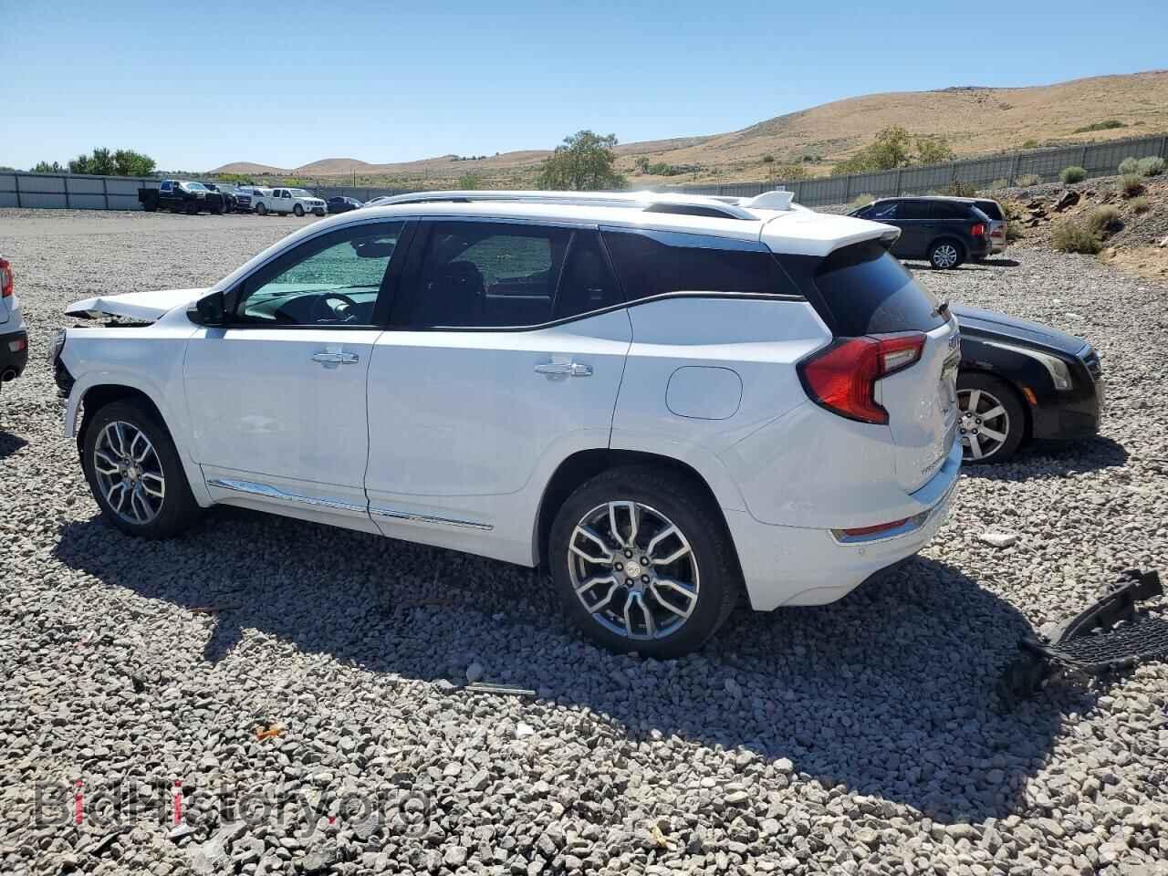 2024 GMC TERRAIN - VIN: 3GKALXEGXRL387882 - Фото 2