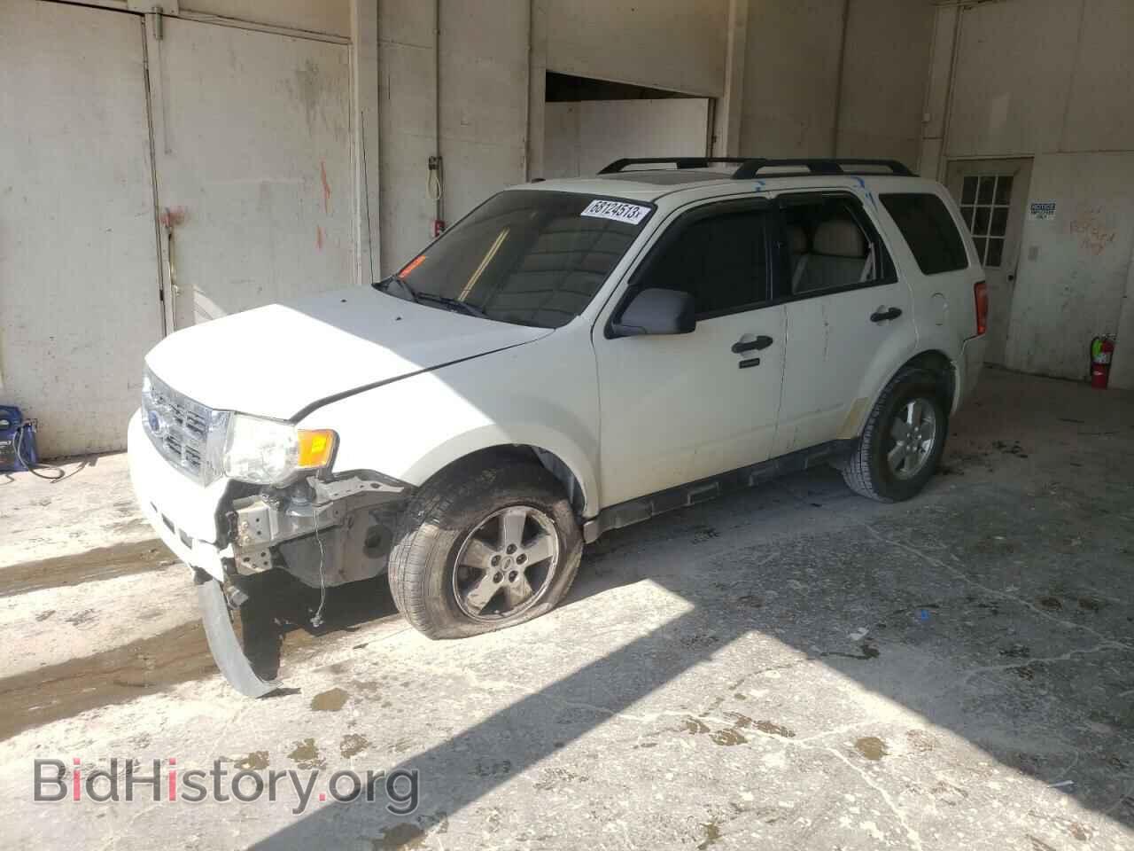 Фотография 1FMCU0DG3CKA03228 - FORD ESCAPE 2012