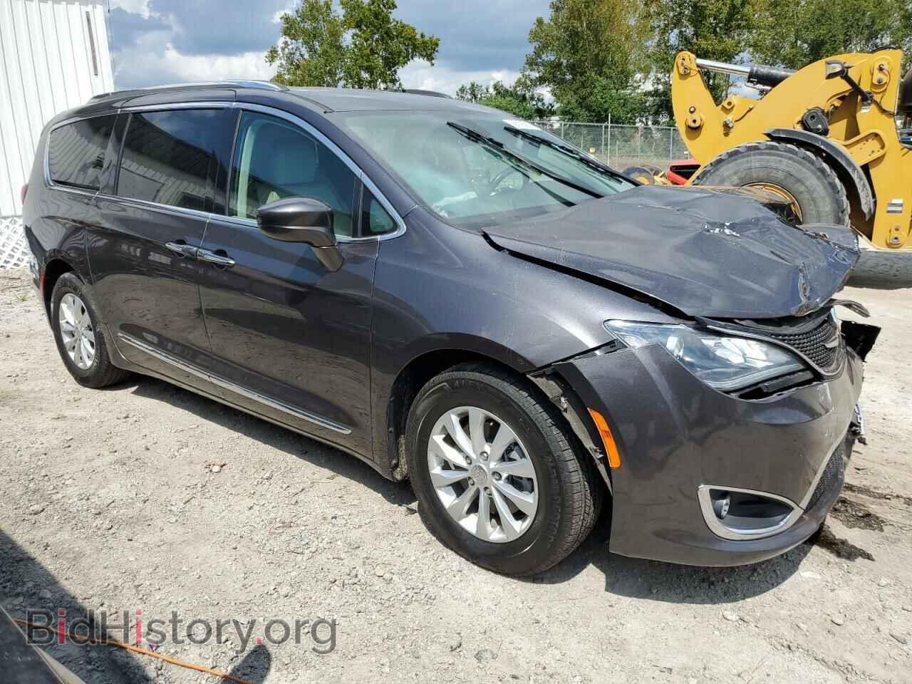 2019 CHRYSLER PACIFICA - VIN: 2C4RC1BG8KR626760 - Фото 4