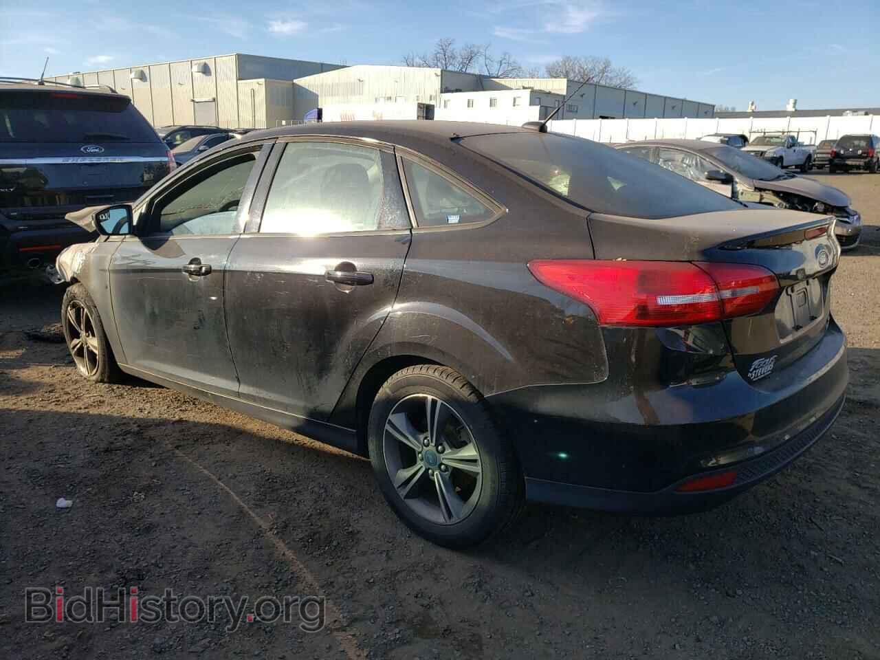 2017 FORD FOCUS - VIN: 1FADP3FE6HL316701 - Photo 2