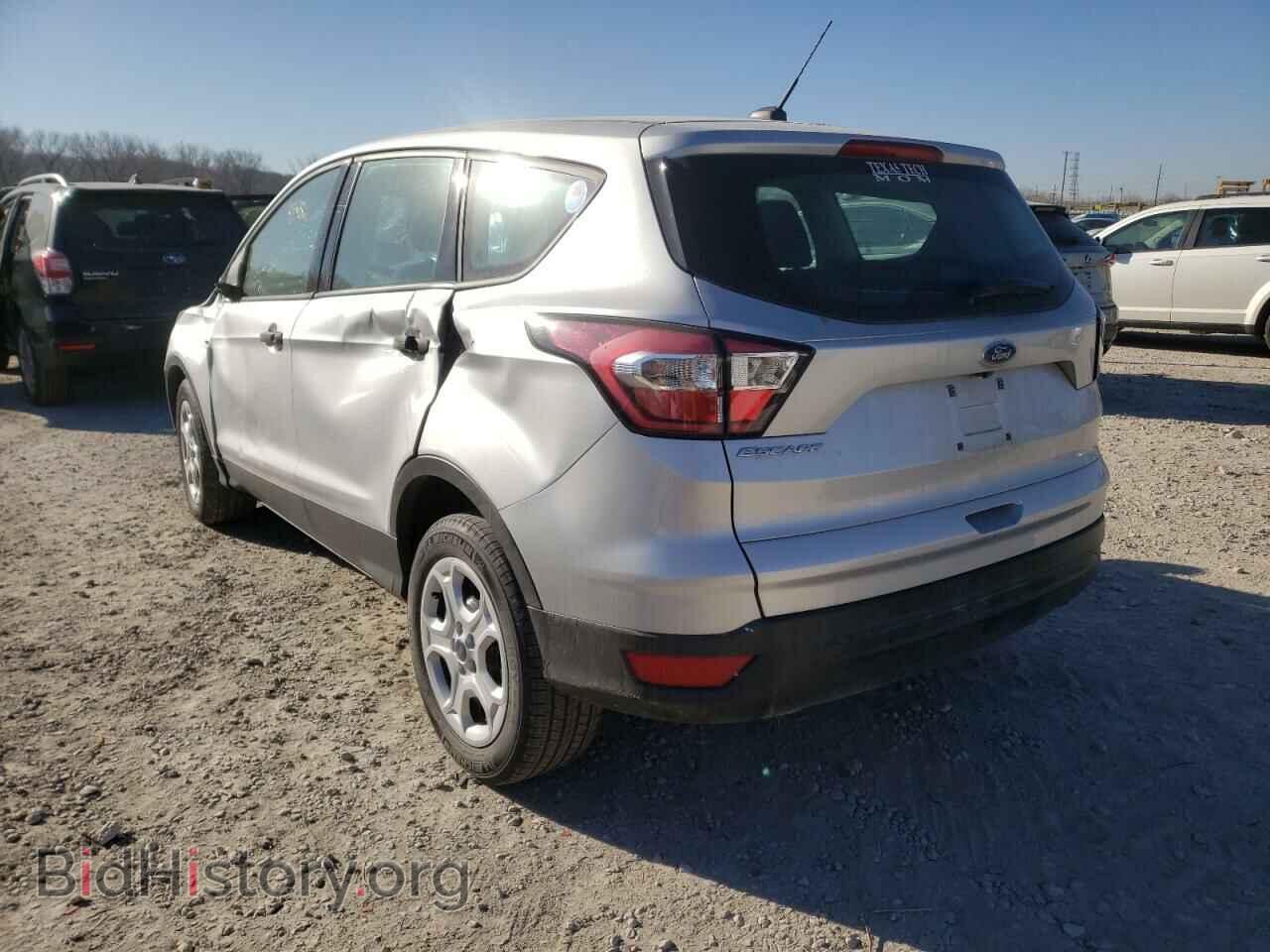 2018 FORD ESCAPE - VIN: 1FMCU0F70JUB11367 - Фото 3