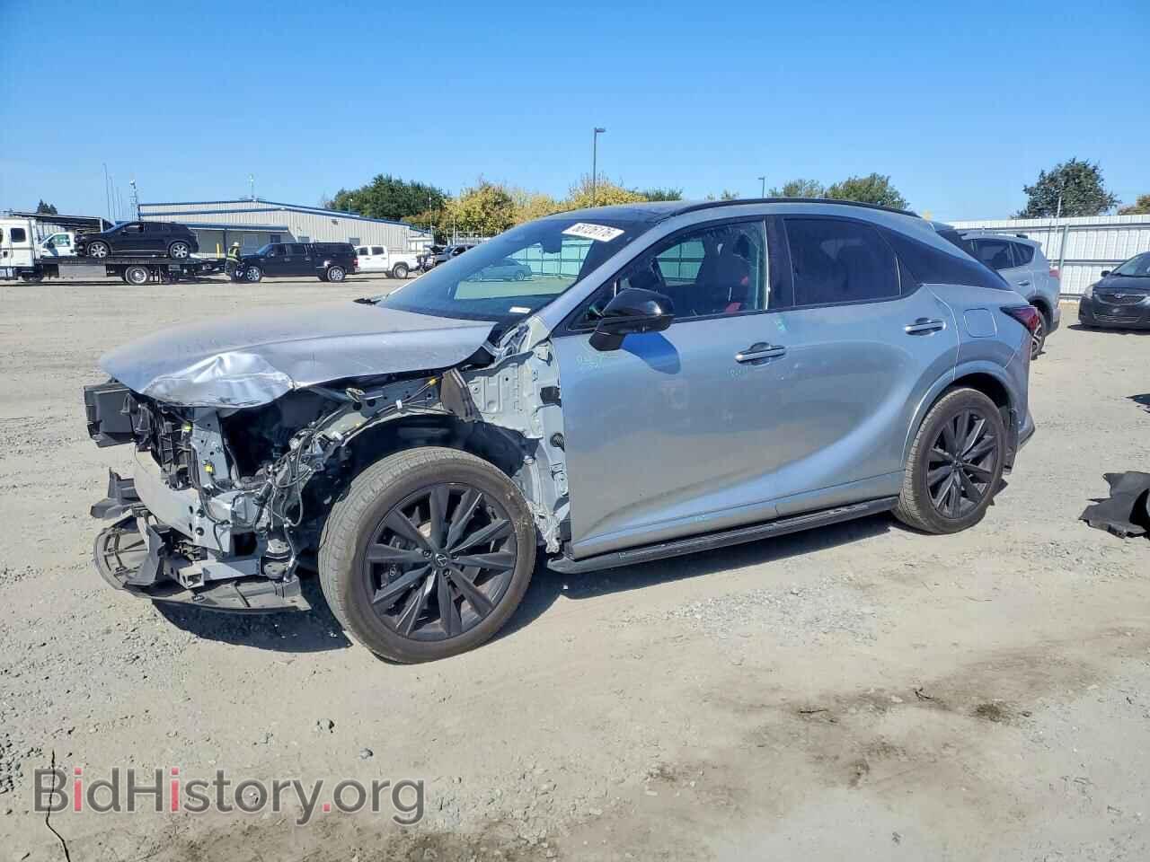 Фотография 2T2BCMEA1RC013315 - LEXUS RX450 2024