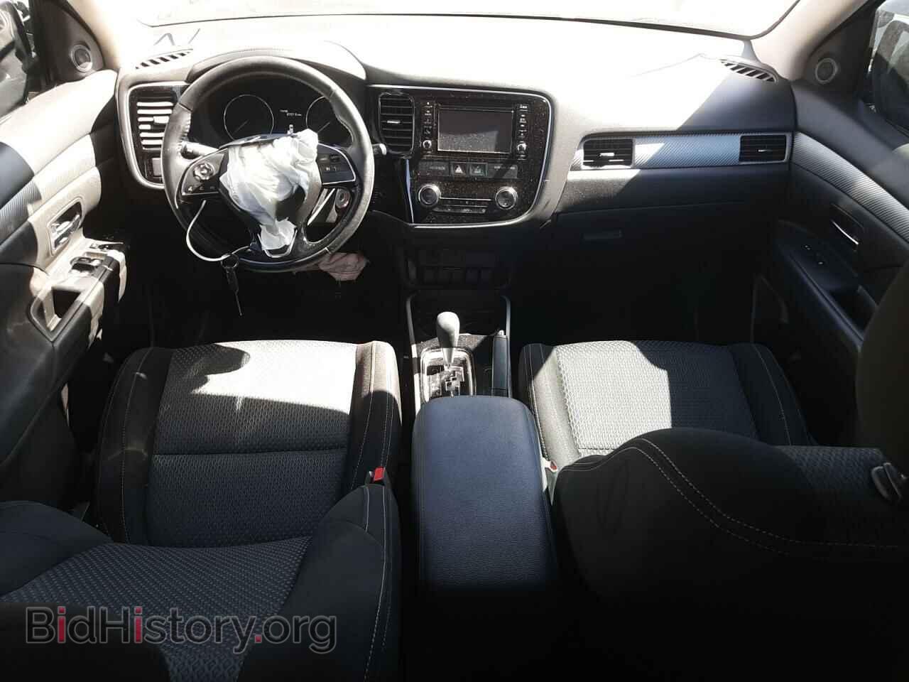2017 MITSUBISHI OUTLANDER - VIN: JA4AD2A39HZ040110 - Фото 8