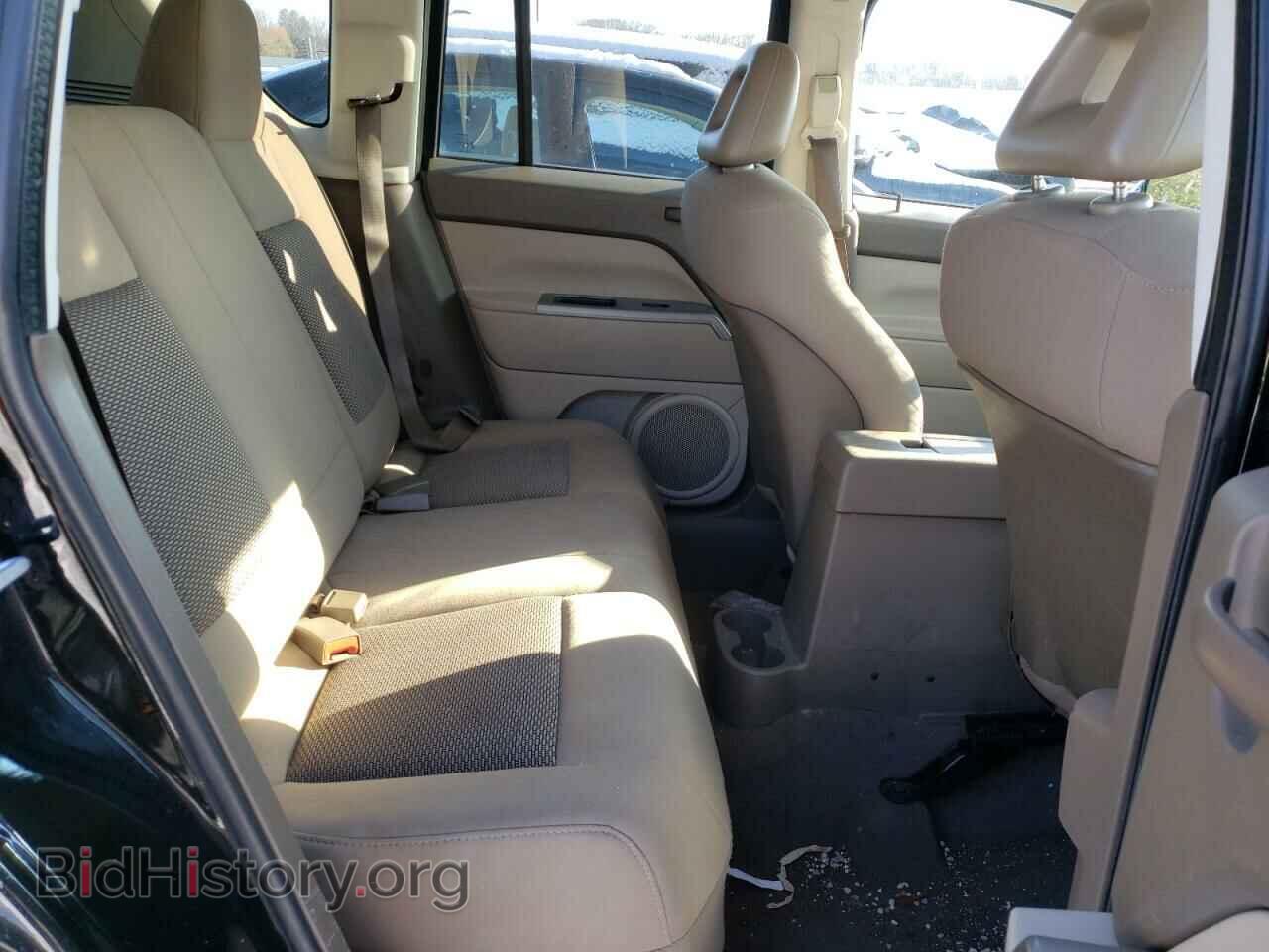 2007 JEEP COMPASS - VIN: 1J8FF47W77D197562 - Photo 6