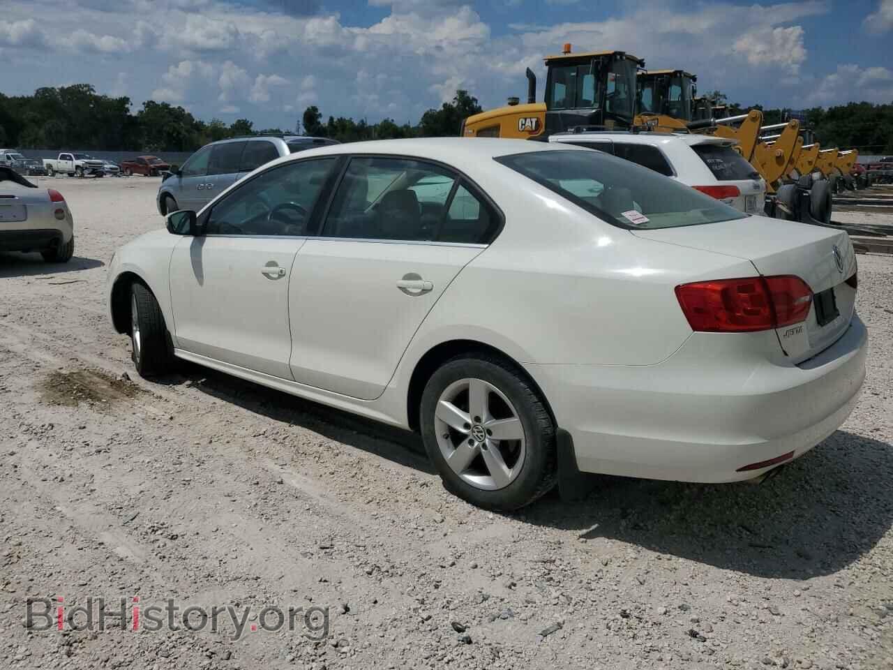 2013 VOLKSWAGEN JETTA - VIN: 3VWLL7AJ4DM204868 - Фото 2