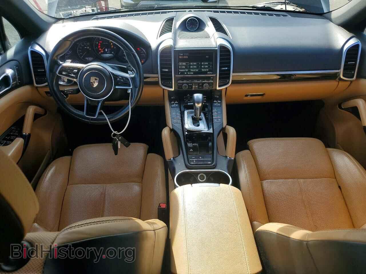 2016 PORSCHE CAYENNE - VIN: WP1AA2A26GKA11854 - Photo 8