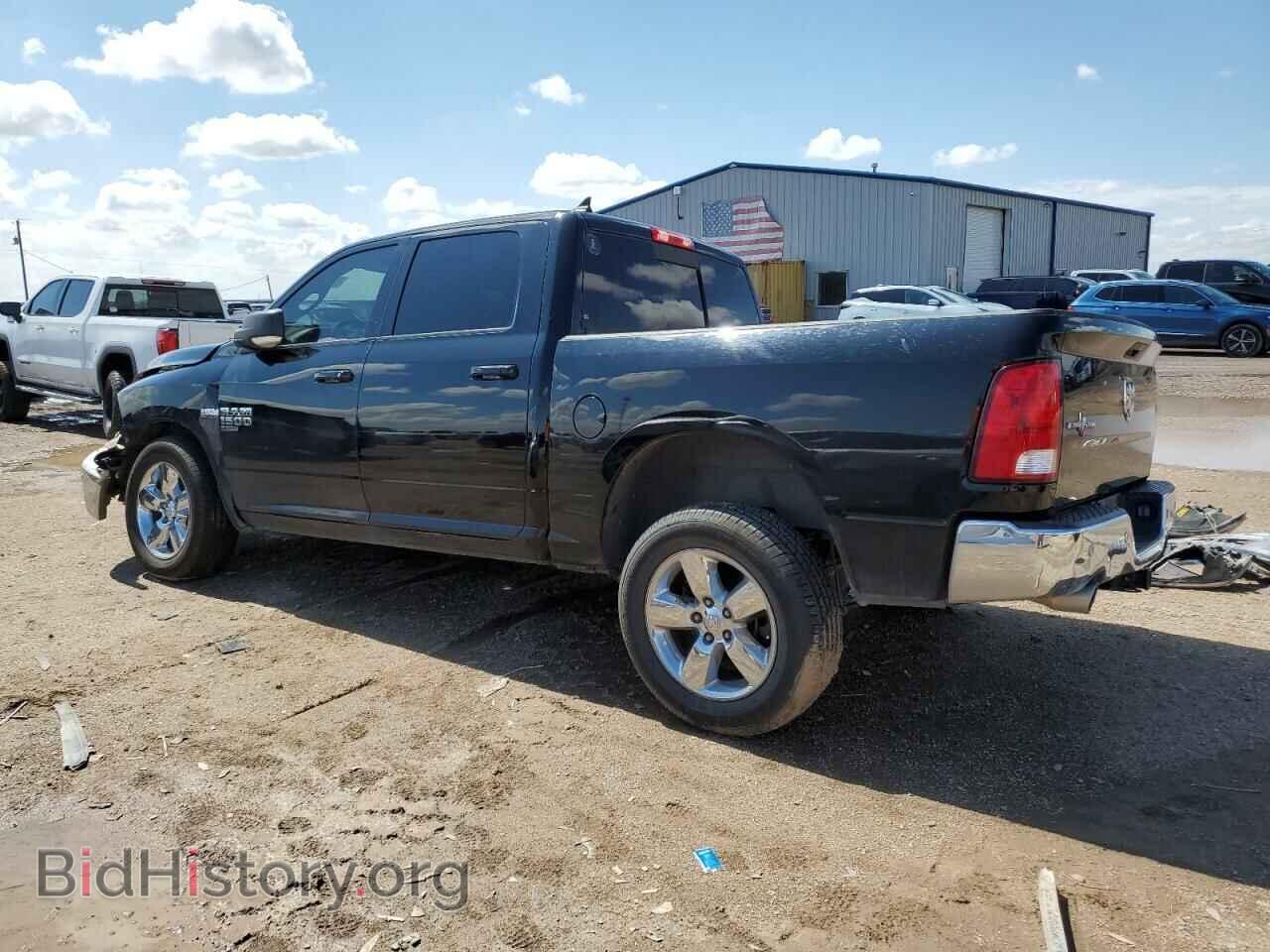 2019 RAM 1500 - VIN: 1C6RR6LT9KS604246 - Photo 2