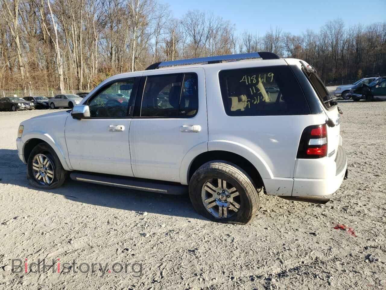 2010 FORD EXPLORER - VIN: 1FMEU7F88AUA95641 - Фото 2