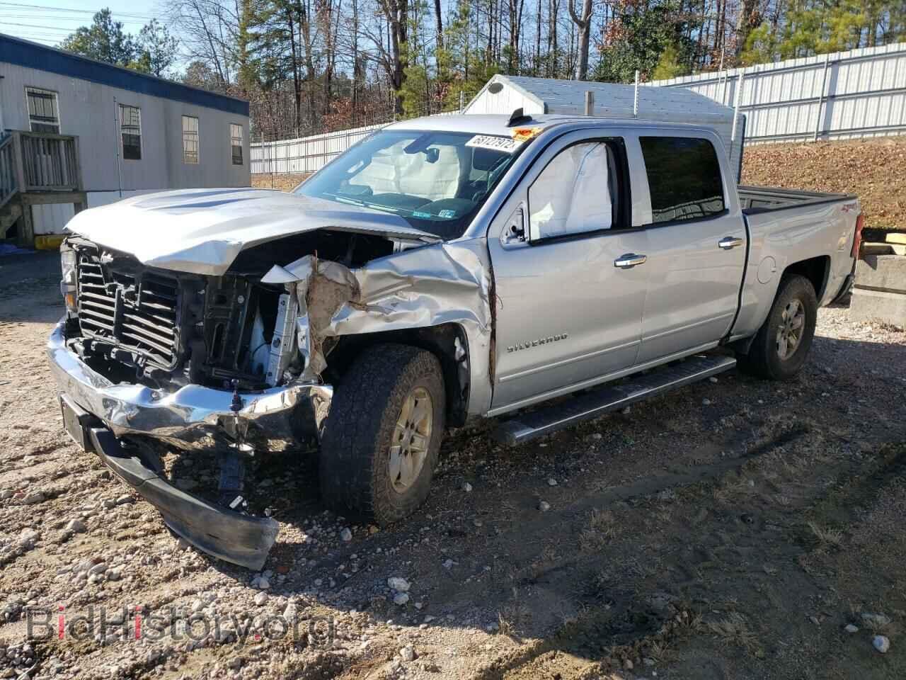 Фотография 3GCUKRER2JG175564 - CHEVROLET SILVERADO 2018