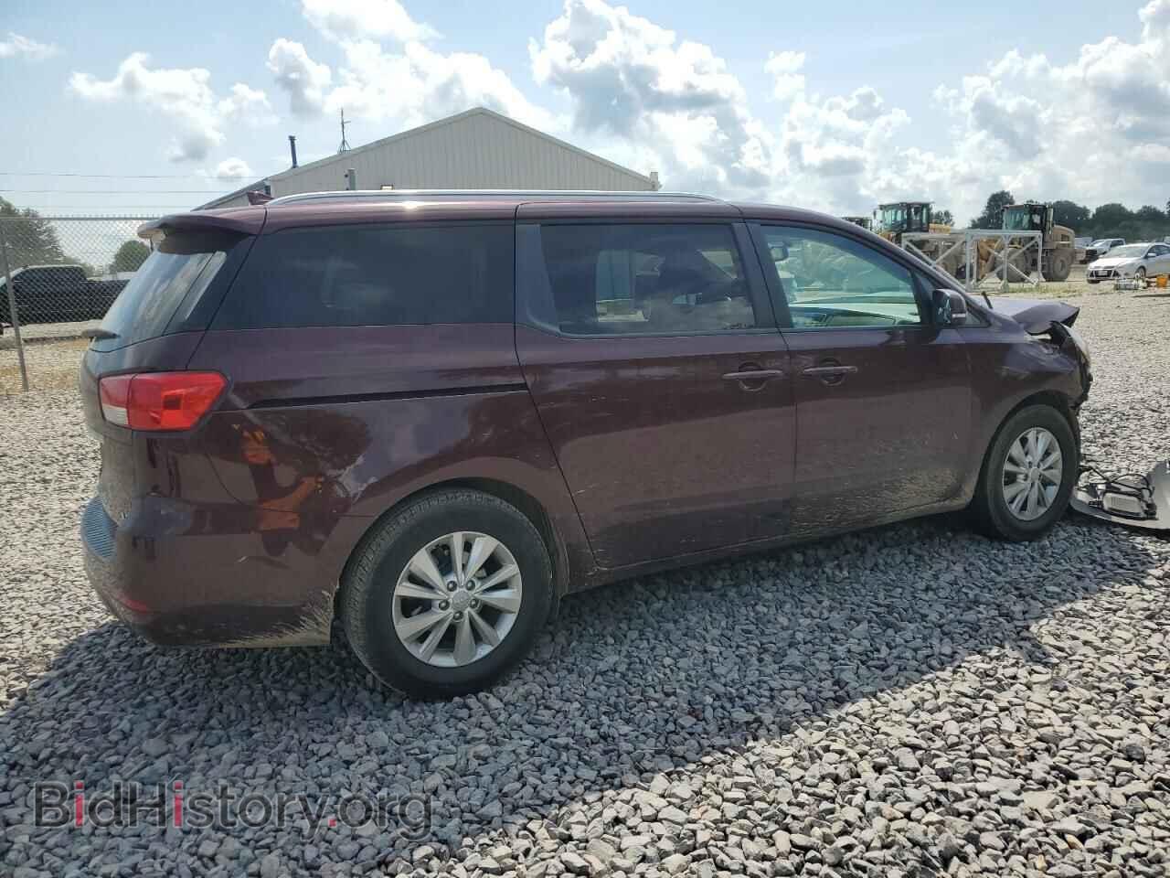 2017 KIA All Models - VIN: KNDMB5C18H6328689 - Photo 3