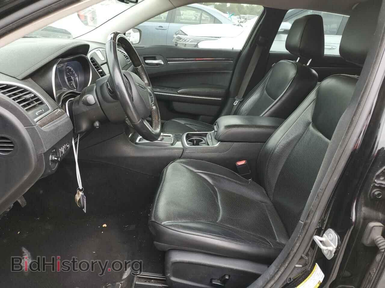 2019 CHRYSLER 300 - VIN: 2C3CCAEG5KH538020 - Photo 7