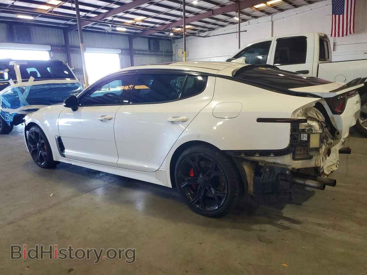 2018 KIA STINGER - VIN: KNAE55LCXJ6039409 - Photo 2