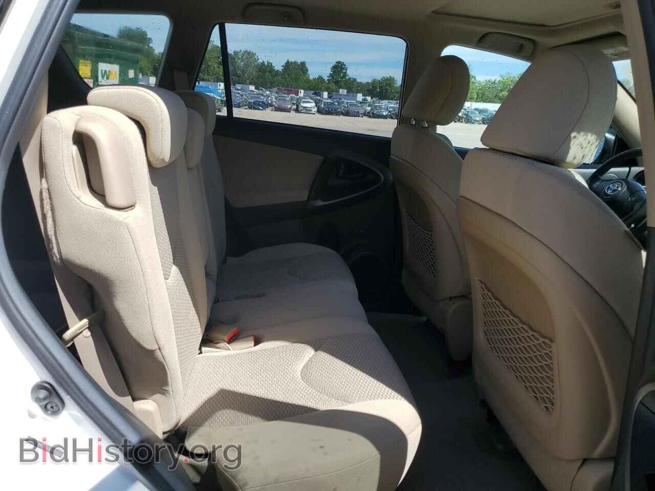 2011 TOYOTA RAV4 - VIN: 2T3BF4DV4BW119446 - Фото 11
