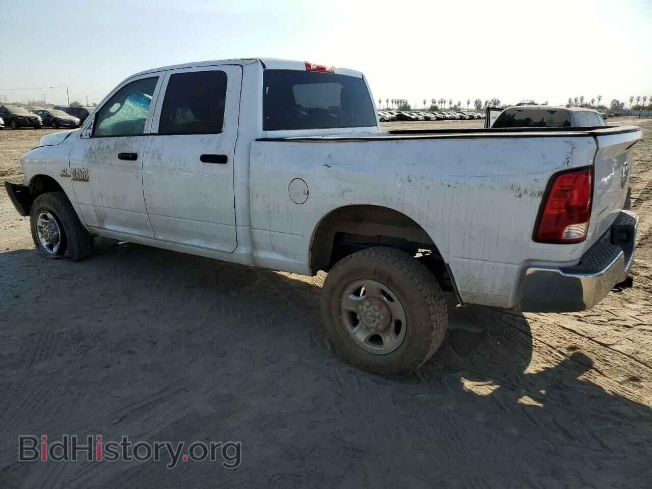 2013 RAM All Models - VIN: 3C6UR5CL9DG525724 - Фото 2