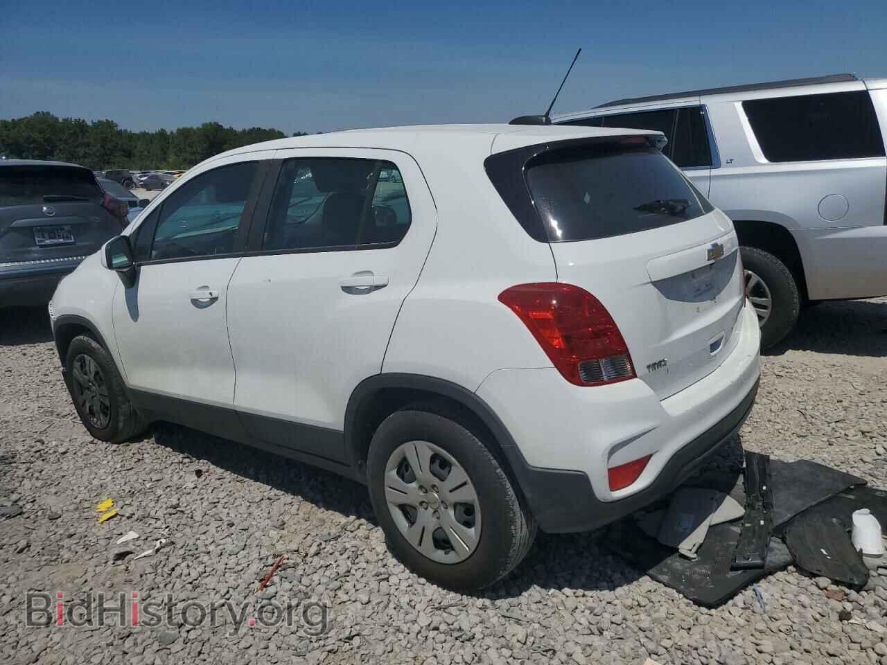 2017 CHEVROLET TRAX - VIN: KL7CJKSB0HB085939 - Фото 2