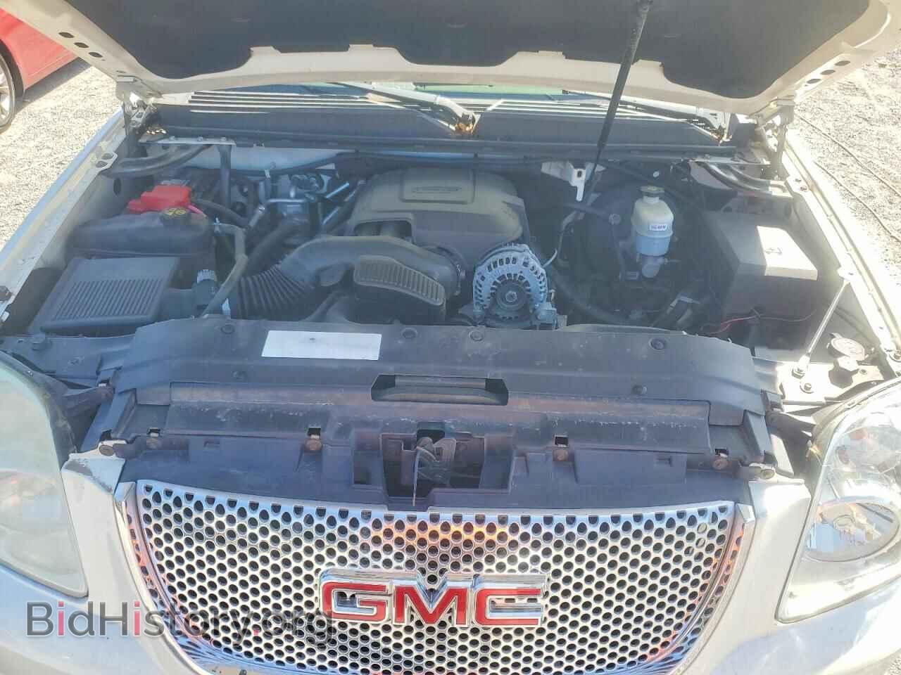 2011 GMC YUKON - VIN: 1GKS2EEF2BR181277 - Photo 12