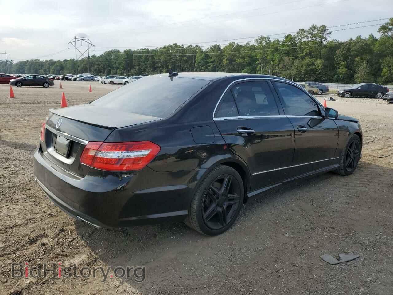 2013 MERCEDES-BENZ E-CLASS - VIN: WDDHF5KB2DA666182 - Фото 3