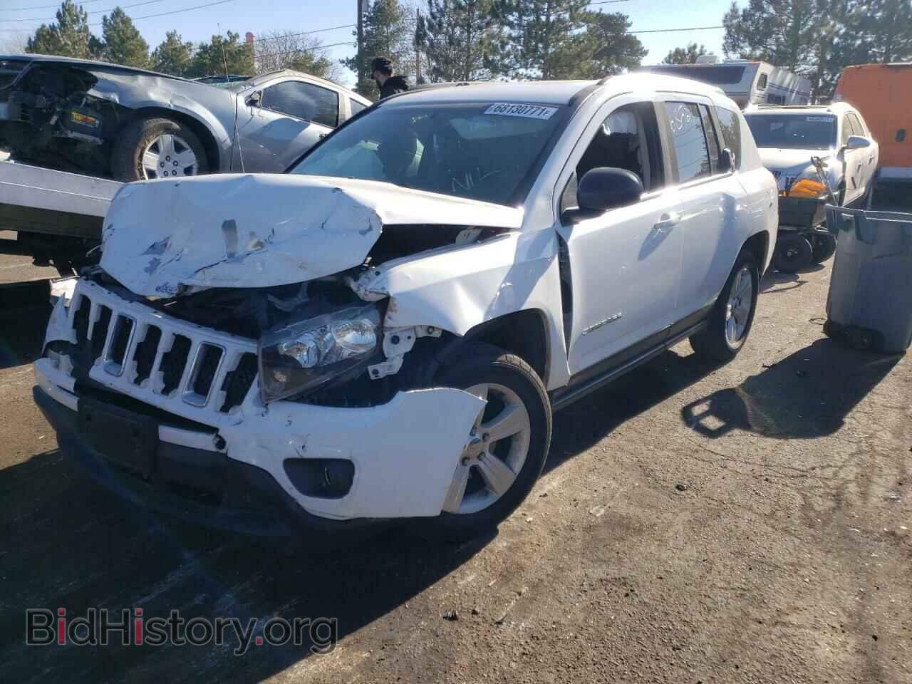 2016 JEEP COMPASS - VIN: 1C4NJDBB3GD780667 - Photo 2