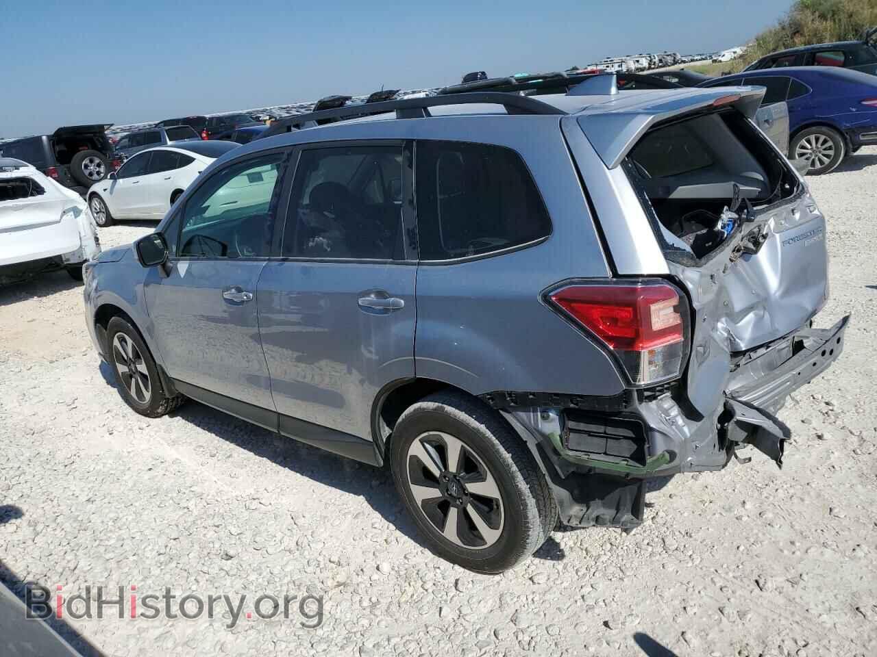 2017 SUBARU FORESTER - VIN: JF2SJAEC2HH403300 - Фото 2