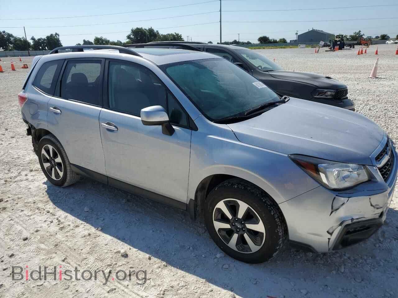2017 SUBARU FORESTER - VIN: JF2SJAEC2HH403300 - Фото 4
