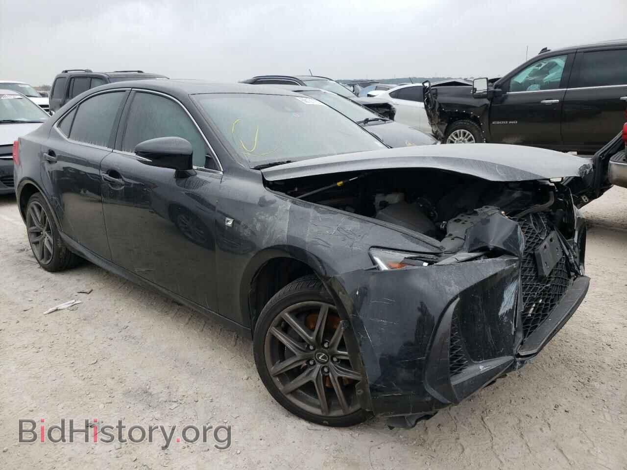 Photo JTHBA1D2XH5051882 - LEXUS IS 2017