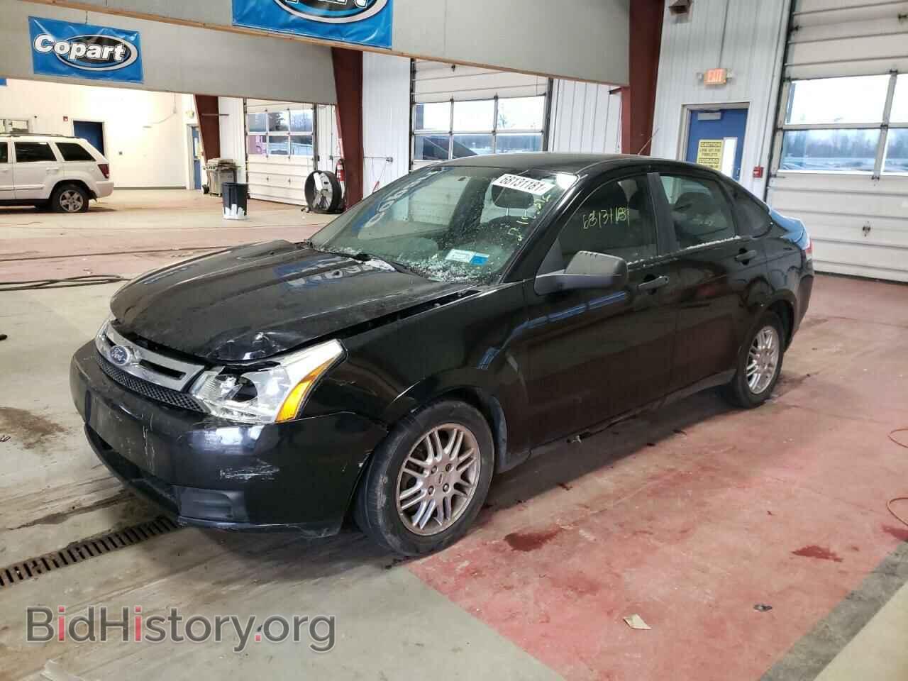 2011 FORD FOCUS - VIN: 1FAHP3FN6BW176415 - Фото 2