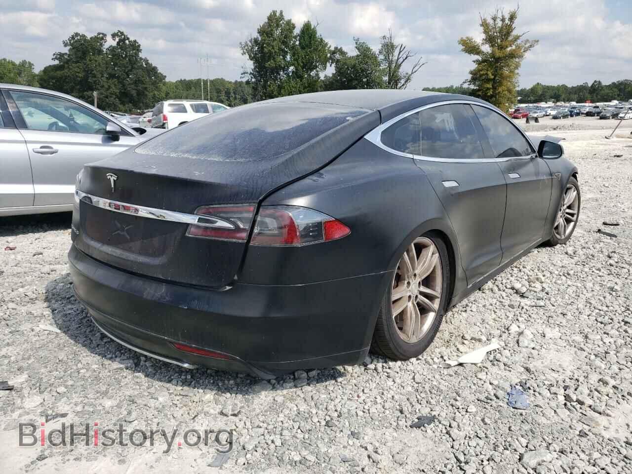 2013 TESLA MODEL S - VIN: 5YJSA1AG1DFP04867 - Фото 3