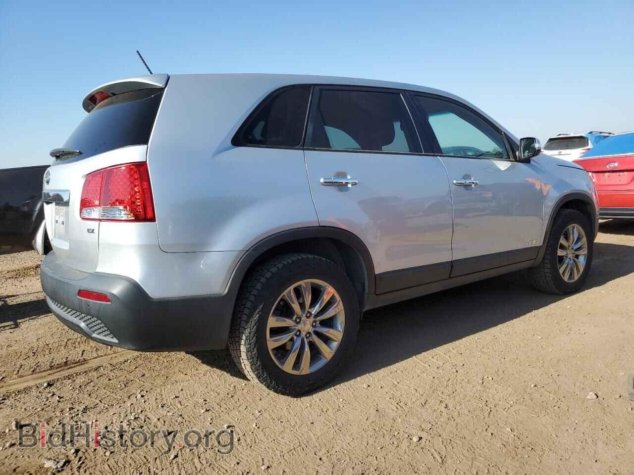 2011 KIA SORENTO - VIN: 5XYKUDA11BG015258 - Фото 3