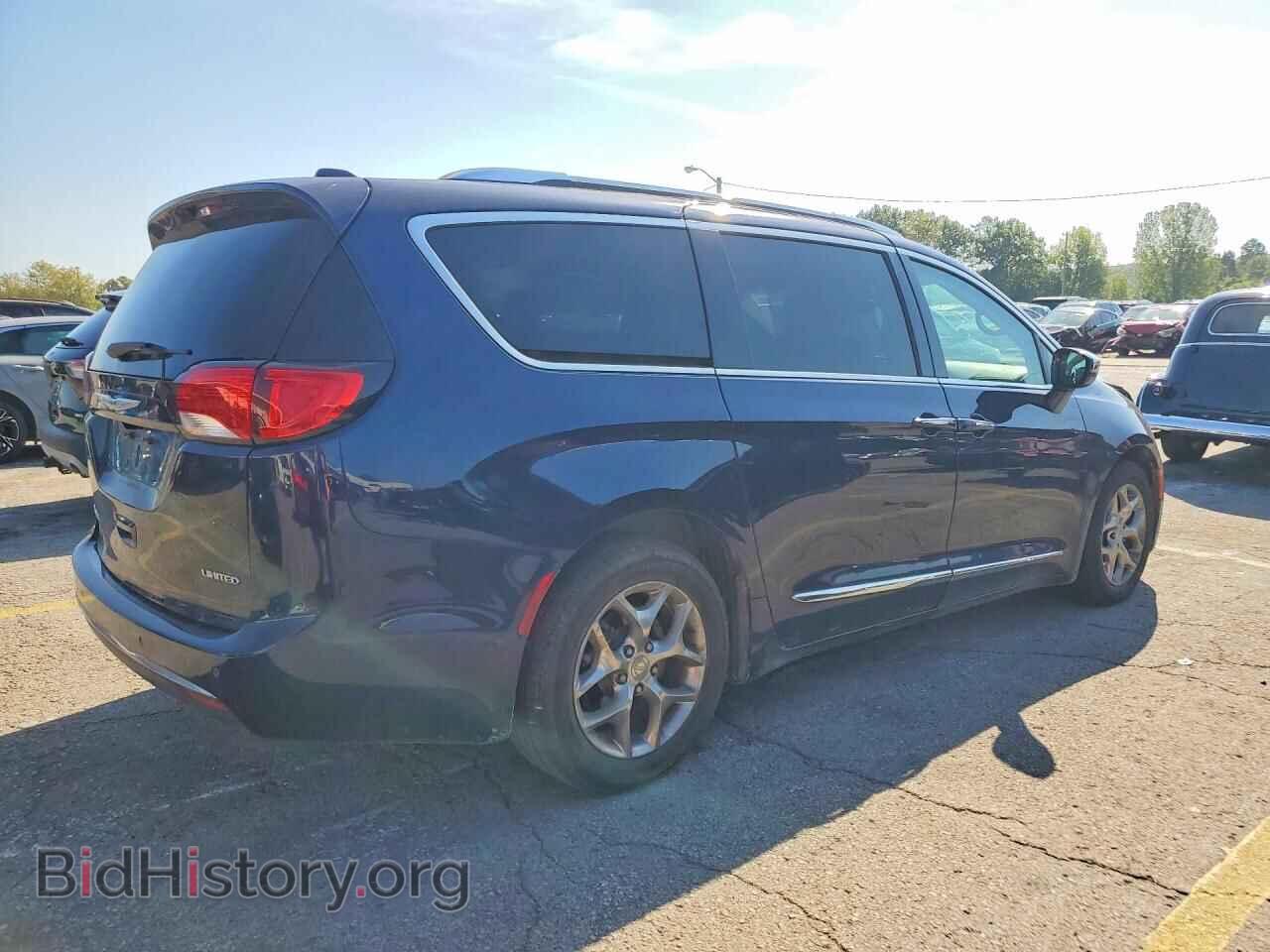 2018 CHRYSLER PACIFICA - VIN: 2C4RC1GG0JR251647 - Фото 3