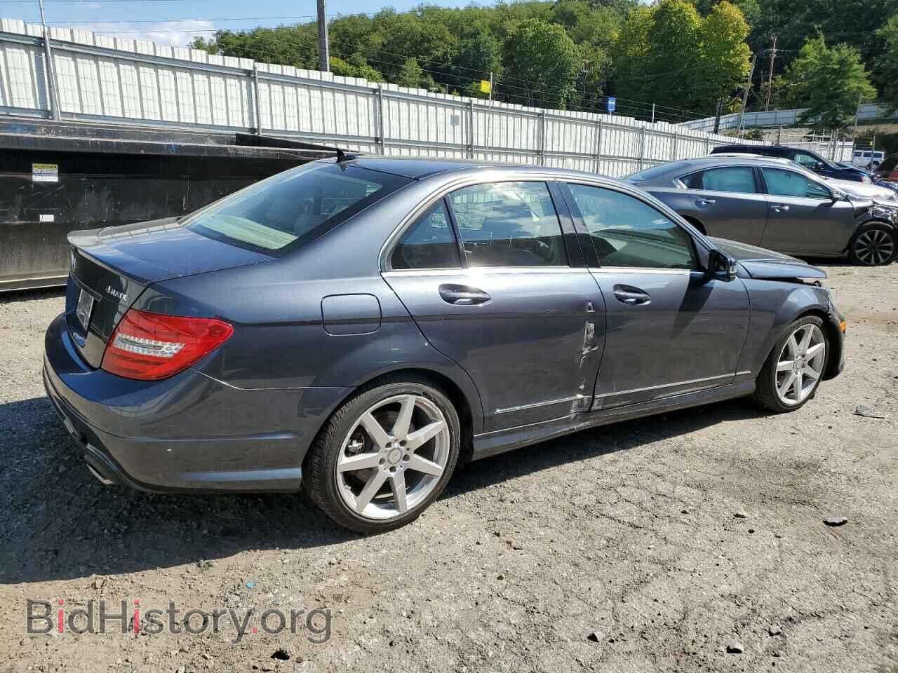 2014 MERCEDES-BENZ C-CLASS - VIN: WDDGF8AB2EG247892 - Фото 3