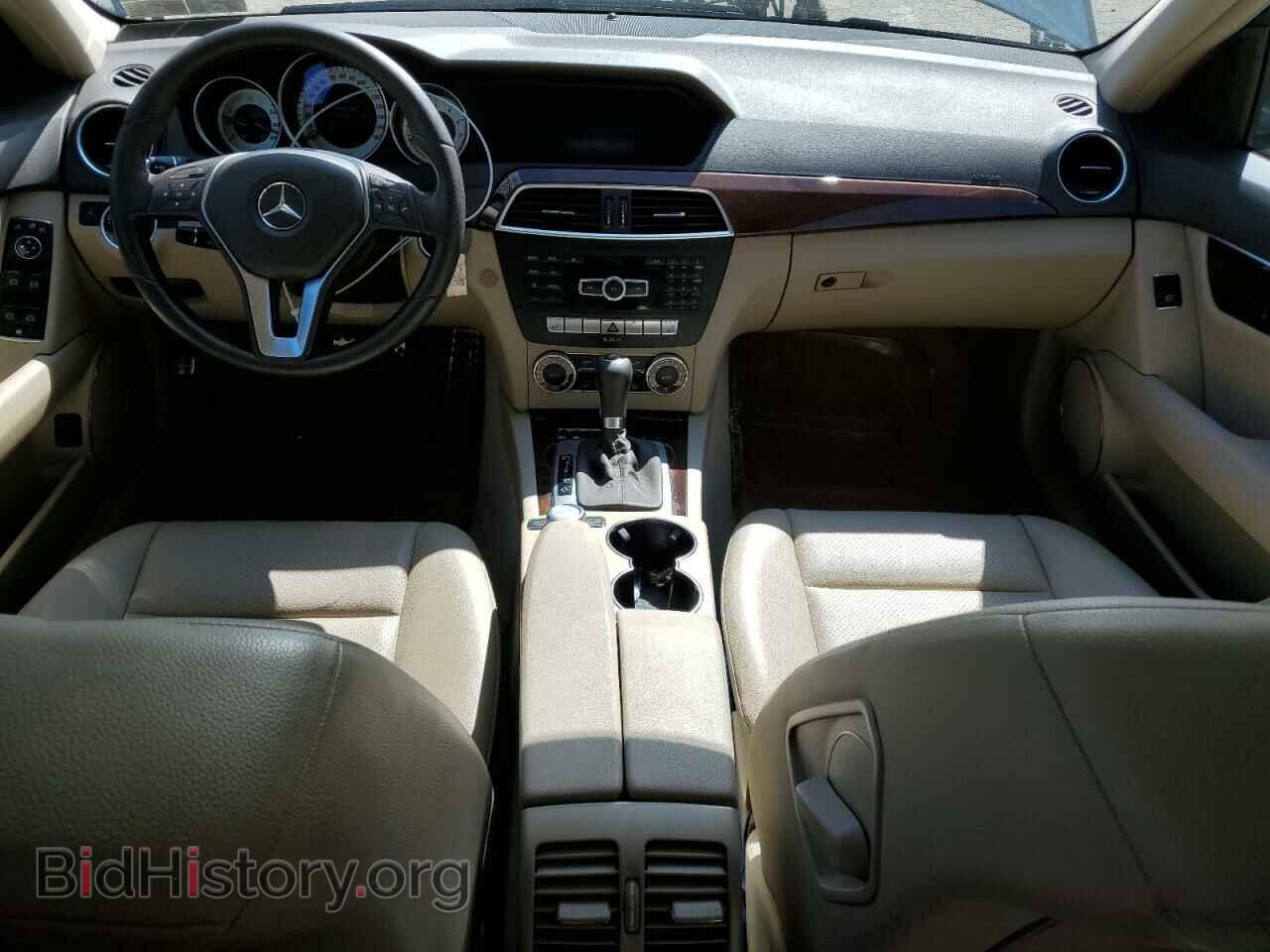 2014 MERCEDES-BENZ C-CLASS - VIN: WDDGF8AB2EG247892 - Фото 8