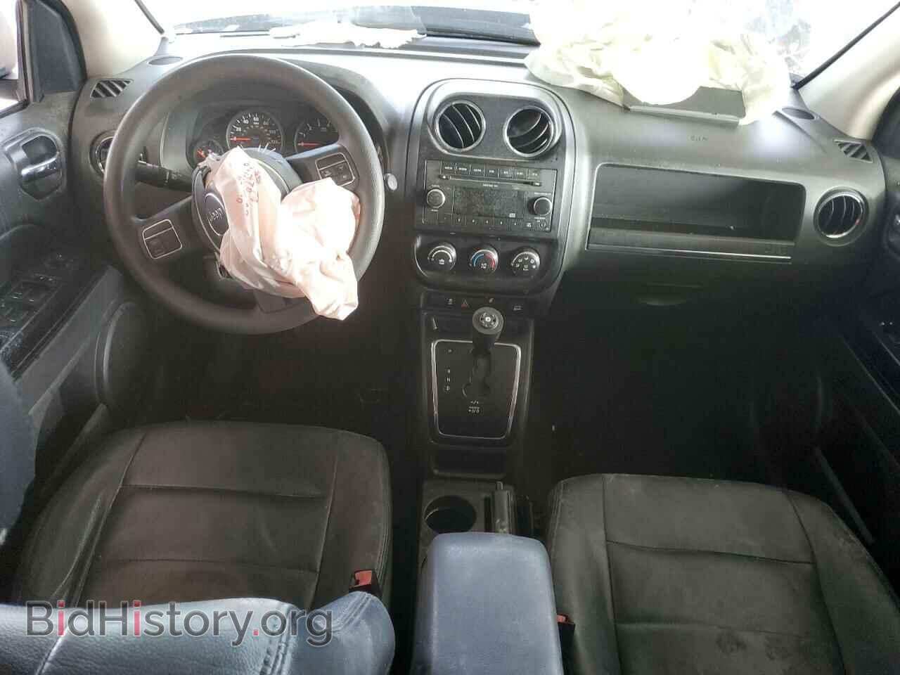 2011 JEEP COMPASS - VIN: 1J4NT1FA5BD138786 - Фото 8