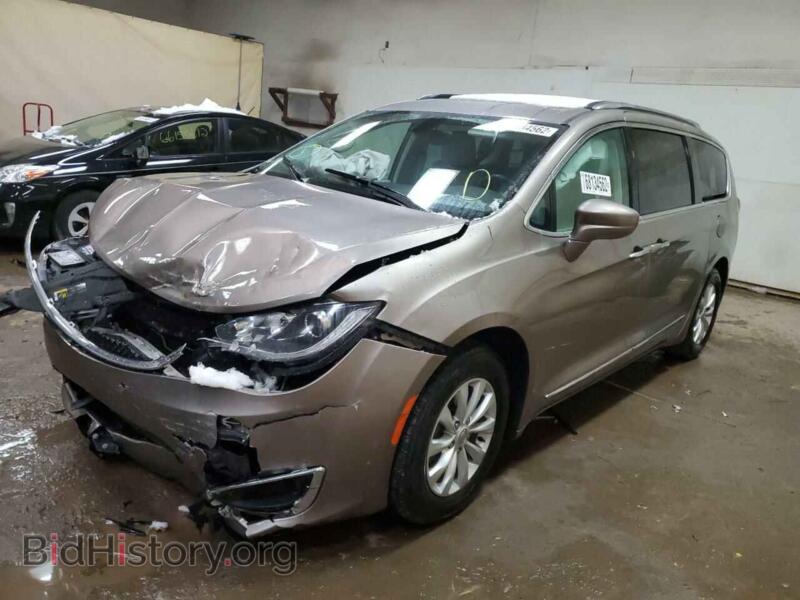2018 Chrysler PACIFICA Pacifica T (VIN 2C4RC1BG8JR100434) — photo 1 of 13, Copart, damage: front end