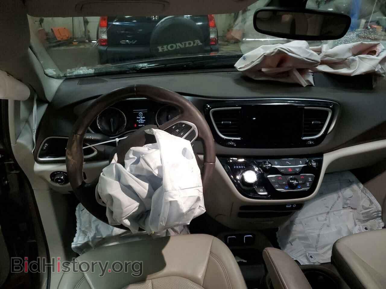 2018 CHRYSLER PACIFICA - VIN: 2C4RC1BG8JR100434 - Фото 8