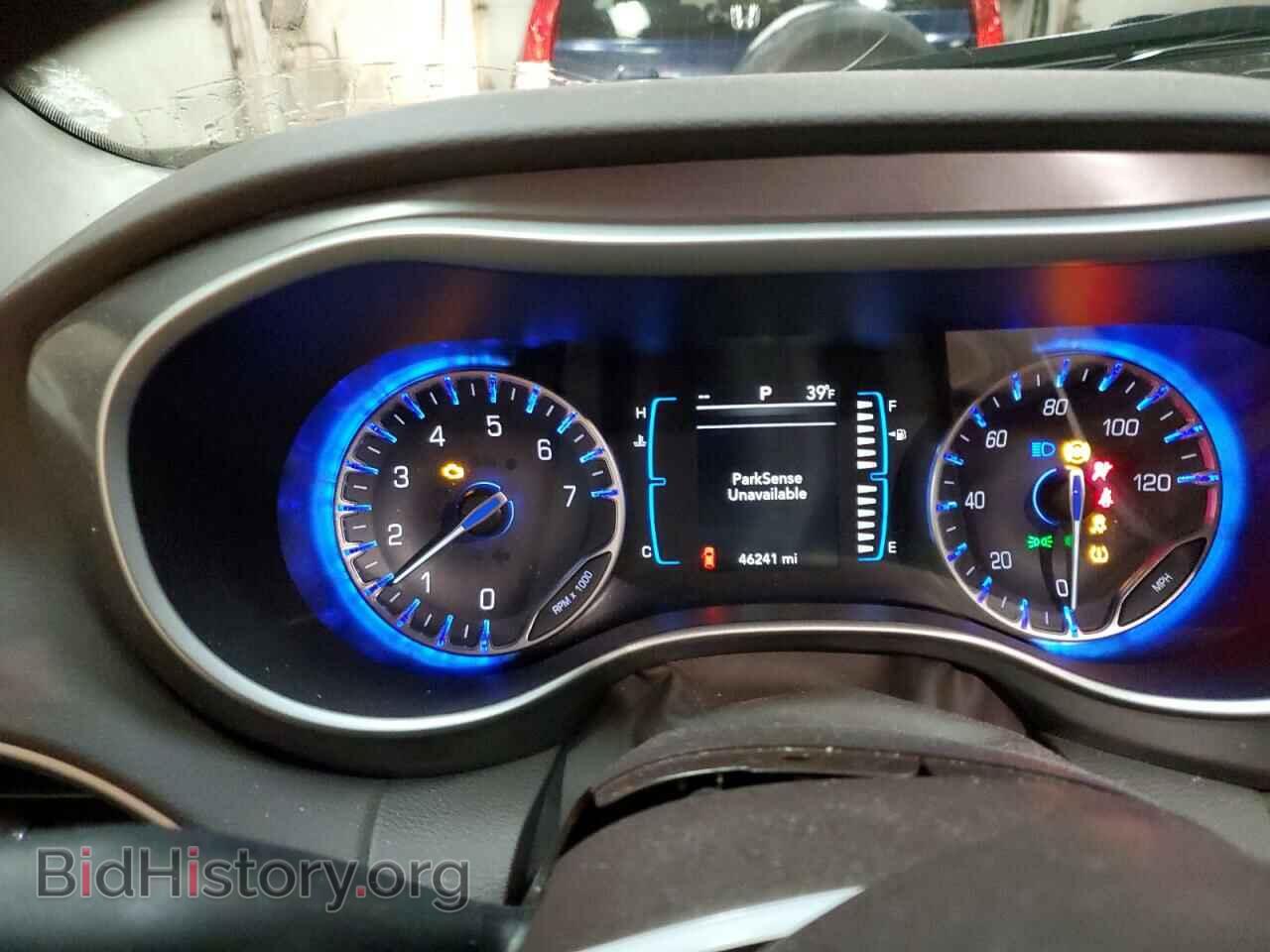 2018 CHRYSLER PACIFICA - VIN: 2C4RC1BG8JR100434 - Фото 9