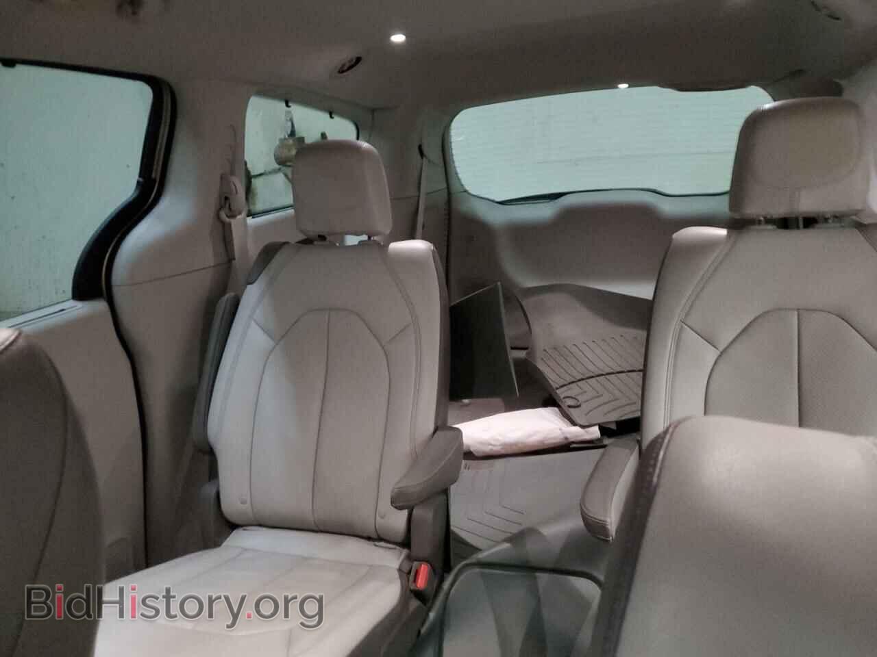 2018 CHRYSLER PACIFICA - VIN: 2C4RC1BG8JR100434 - Фото 10