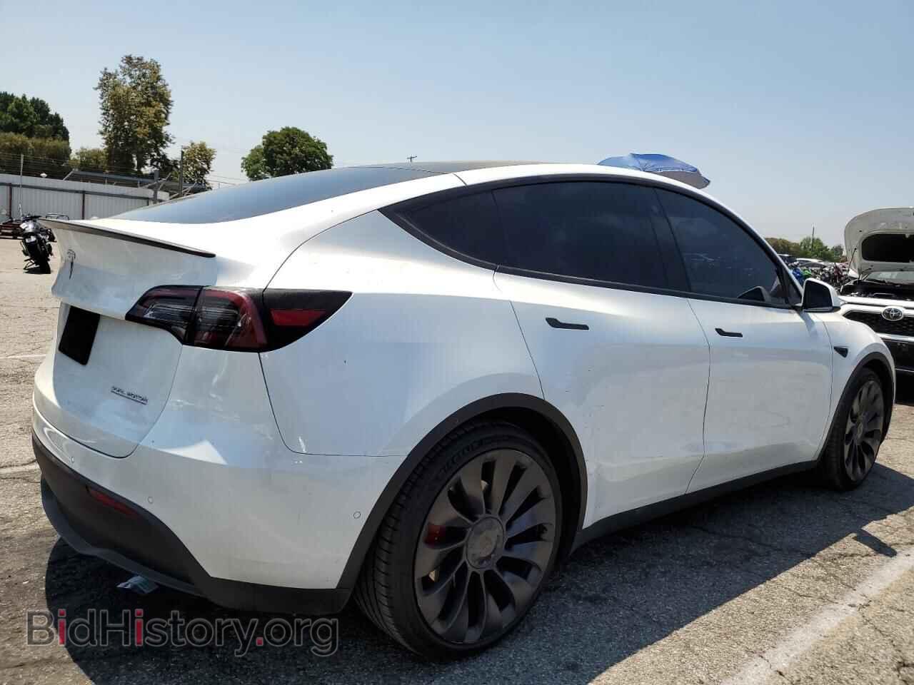 2023 TESLA MODEL Y - VIN: 7SAYGDEF8PF587940 - Photo 3