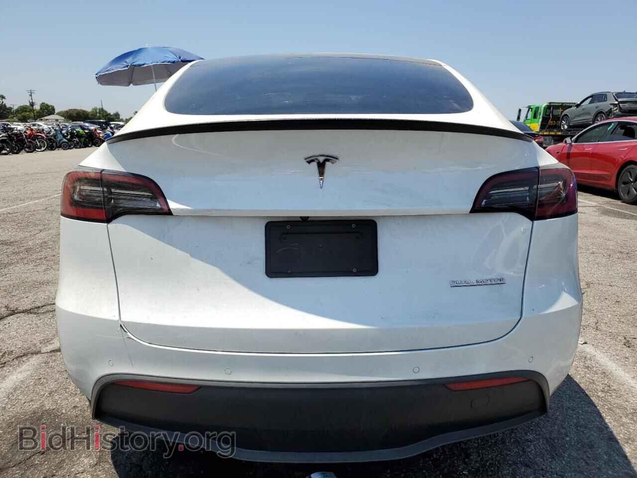 2023 TESLA MODEL Y - VIN: 7SAYGDEF8PF587940 - Photo 6