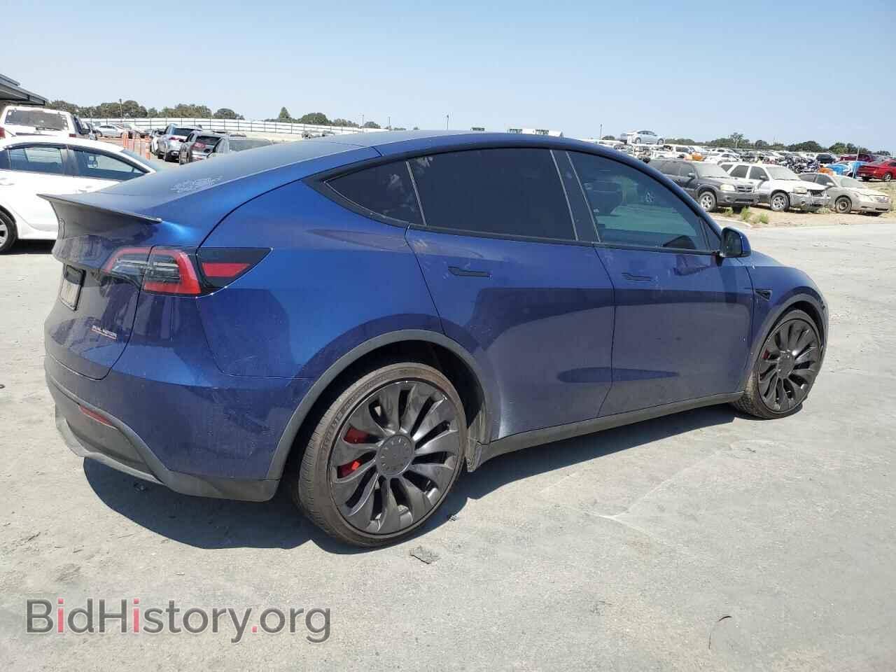 2024 TESLA MODEL Y - VIN: 7SAYGDEF0RF049560 - Фото 3