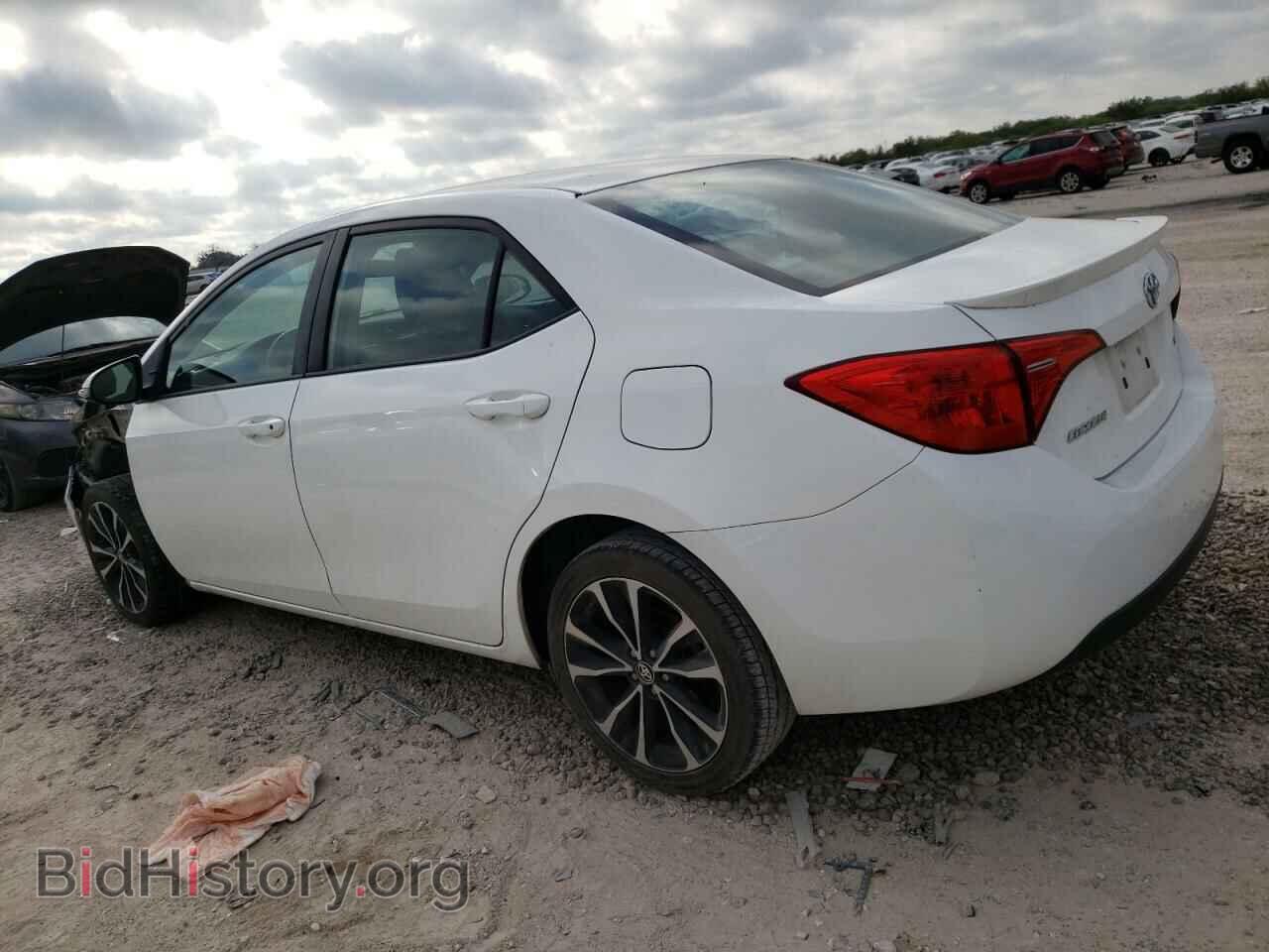 2017 TOYOTA COROLLA - VIN: 5YFBURHE3HP622563 - Фото 2